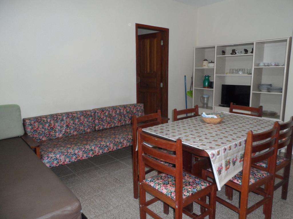 Aptos Familia Com Ar Condicionado Ubatuba Praia Pereque Acu Bagian luar foto