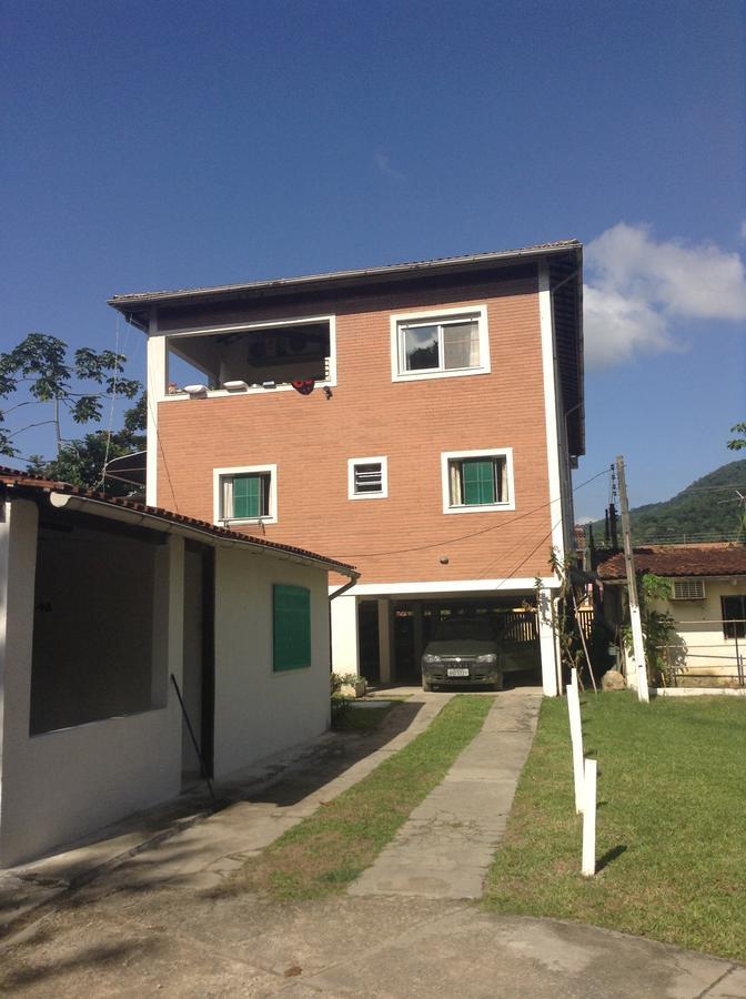 Aptos Familia Com Ar Condicionado Ubatuba Praia Pereque Acu Bagian luar foto